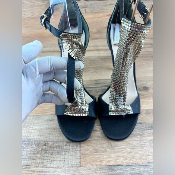 VIA SPIGA Women's Black and Gold T-Strap Timone Formal Pump Size 8M - Picture 2 of 8